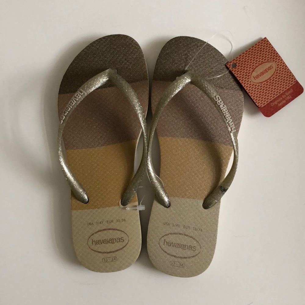 Havaianas little kid flip flops